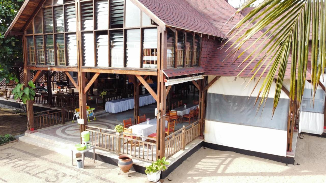 Charlestina Beach Resort Ampeni Exterior photo