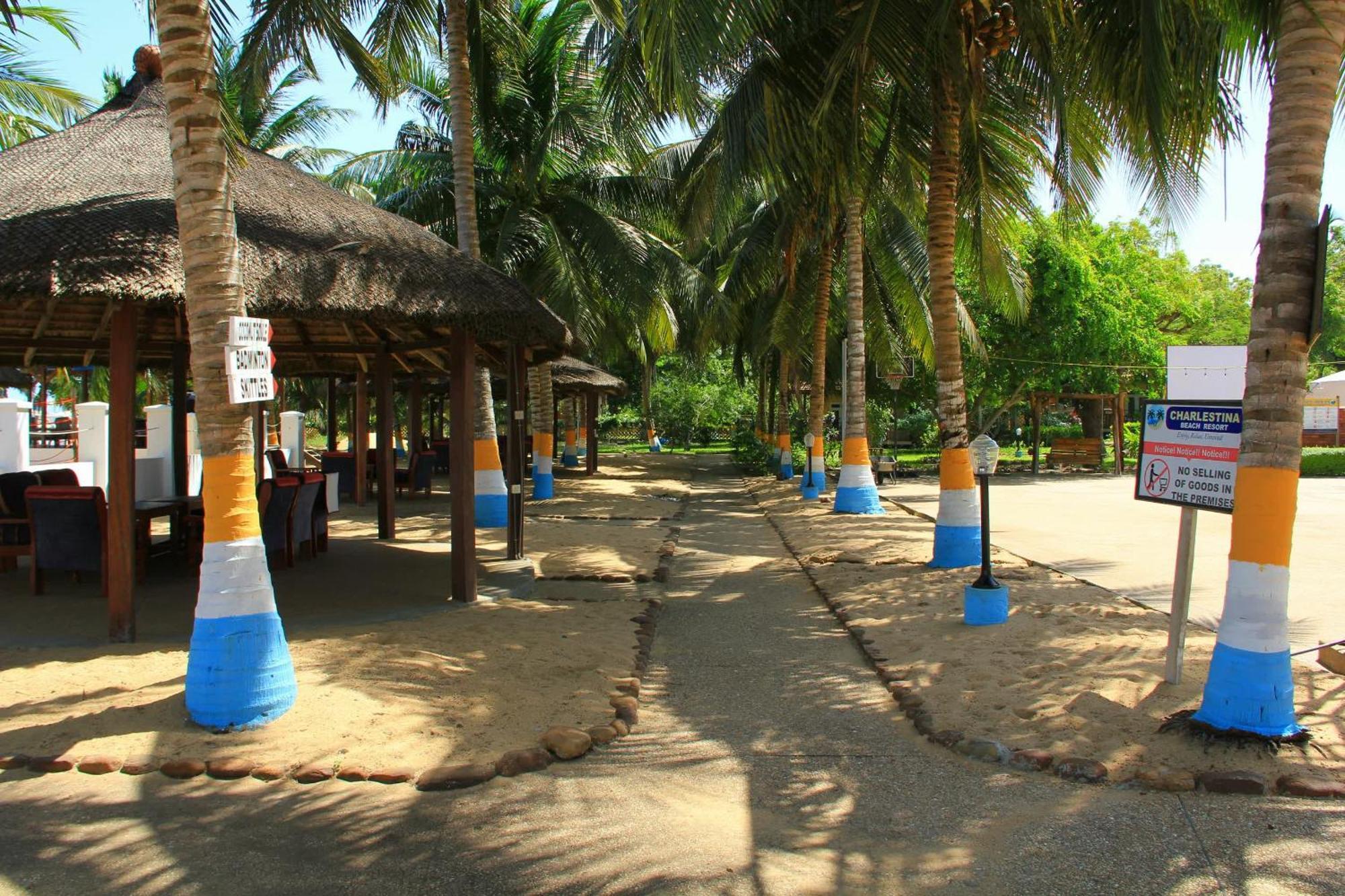 Charlestina Beach Resort Ampeni Exterior photo